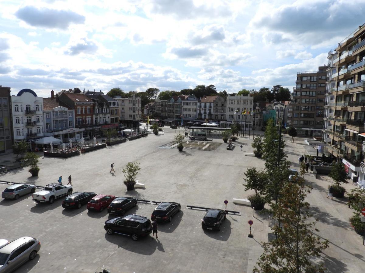 Hotel Cecil De Panne Bagian luar foto