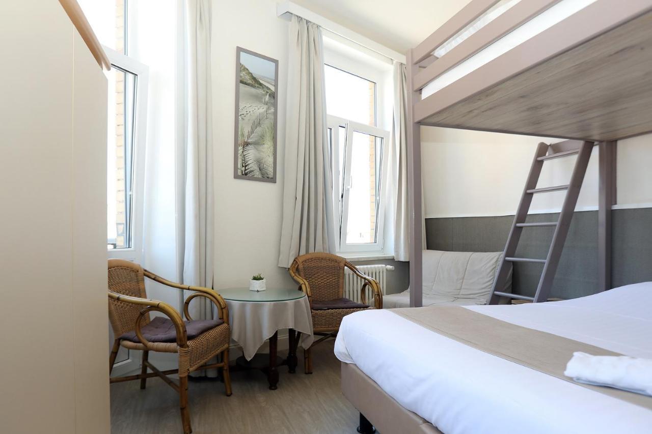 Hotel Cecil De Panne Bagian luar foto