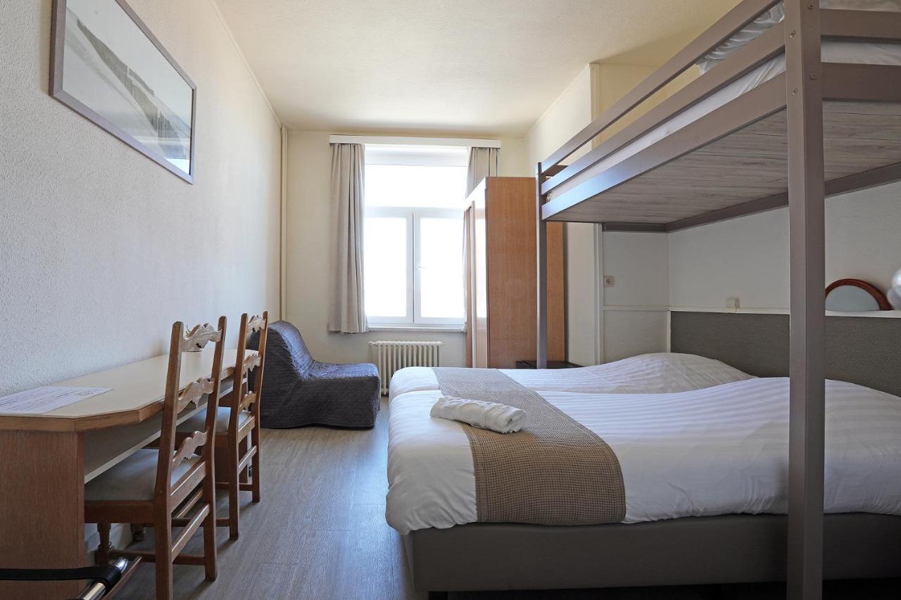 Hotel Cecil De Panne Bagian luar foto