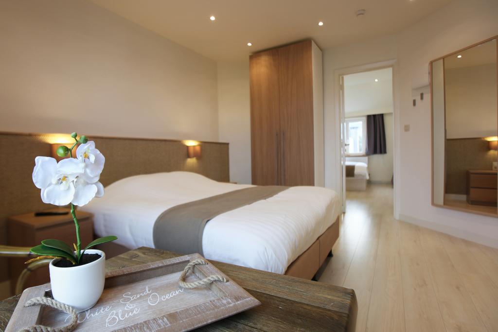Hotel Cecil De Panne Ruang foto