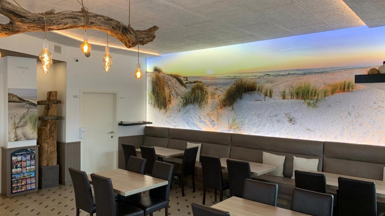 Hotel Cecil De Panne Bagian luar foto