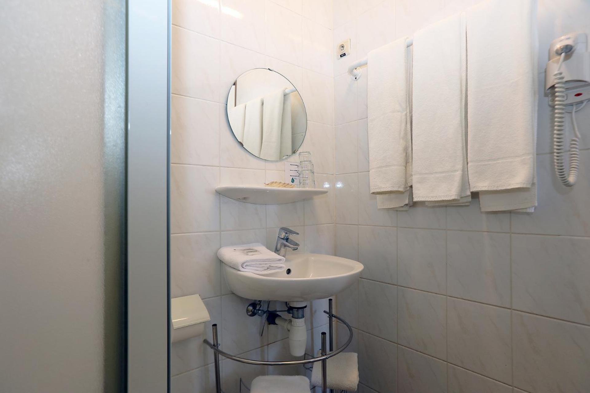 Hotel Cecil De Panne Ruang foto