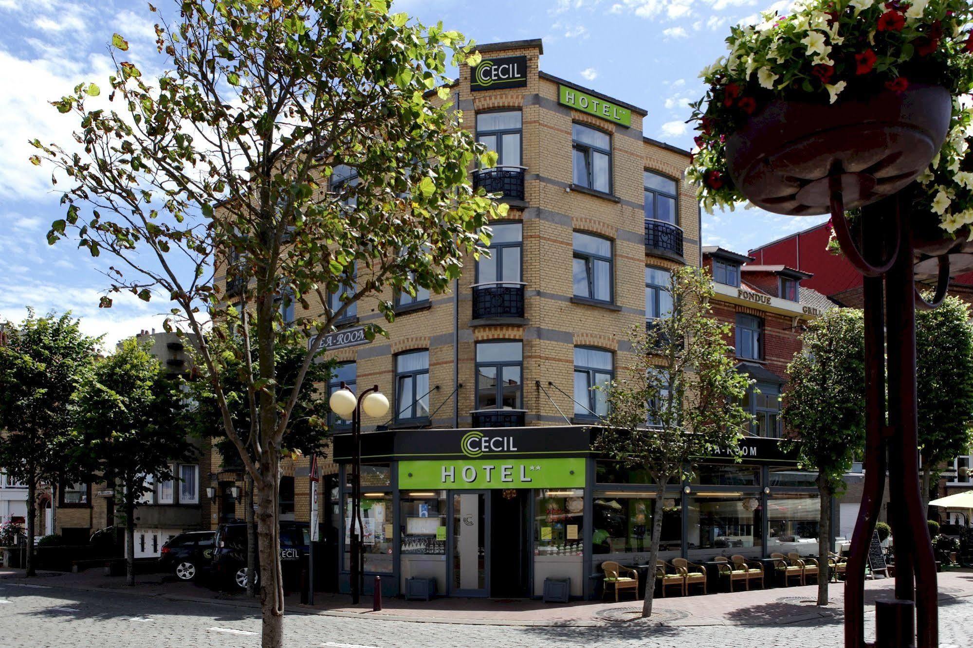 Hotel Cecil De Panne Bagian luar foto